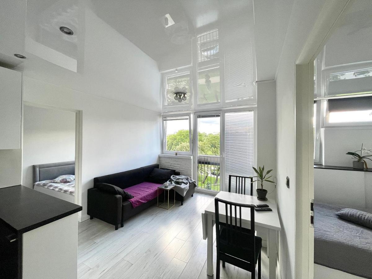 Sasi - Cozy Apartment For 6 People In Centre Varsovie Extérieur photo